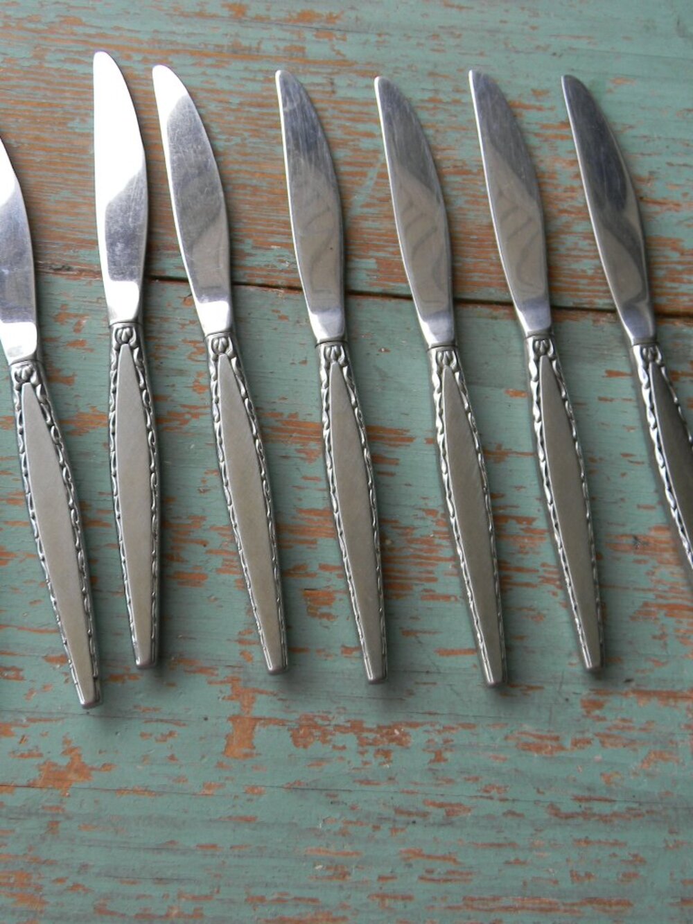 Oneida Community VENETIA Stainless Dinner Knife Burnished Glossy Flatware SET 8